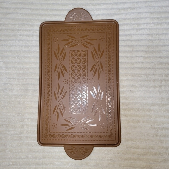 Temp-tations Brown Old World - set of 2 Silicone Baking Boards - Picture 2 of 5